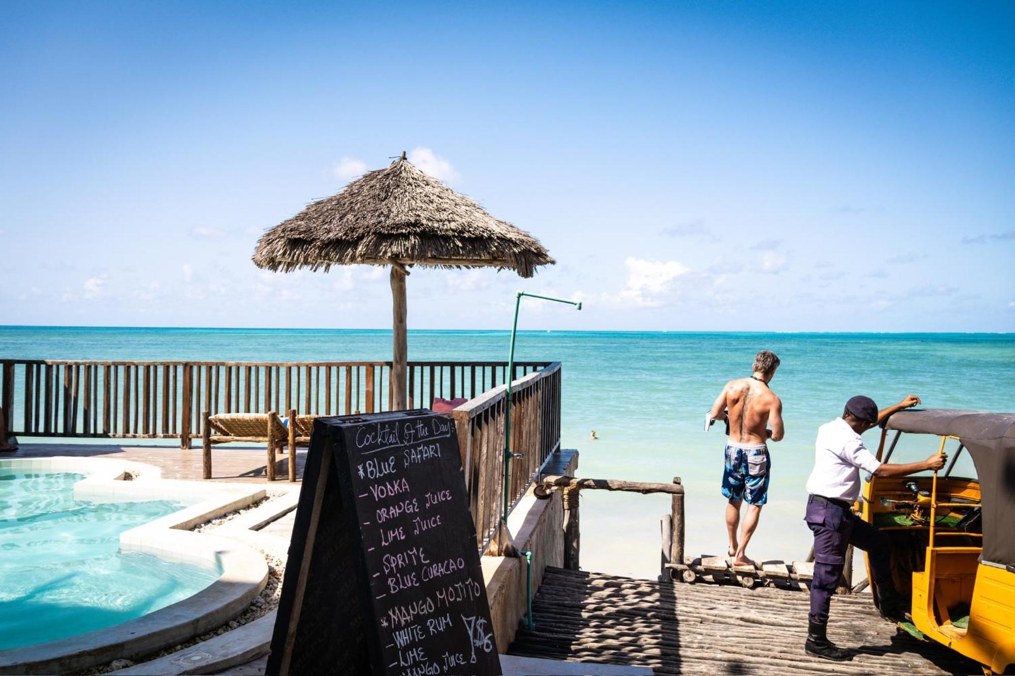 Pili Pili Sunrise Beach Hotel Jambiani  Exterior photo