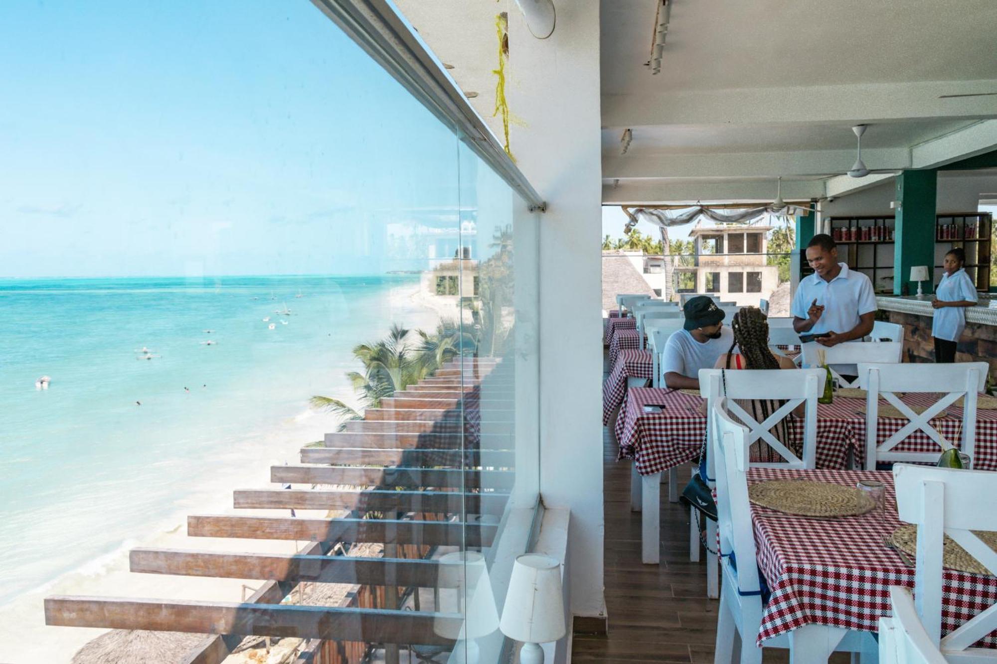 Pili Pili Sunrise Beach Hotel Jambiani  Exterior photo