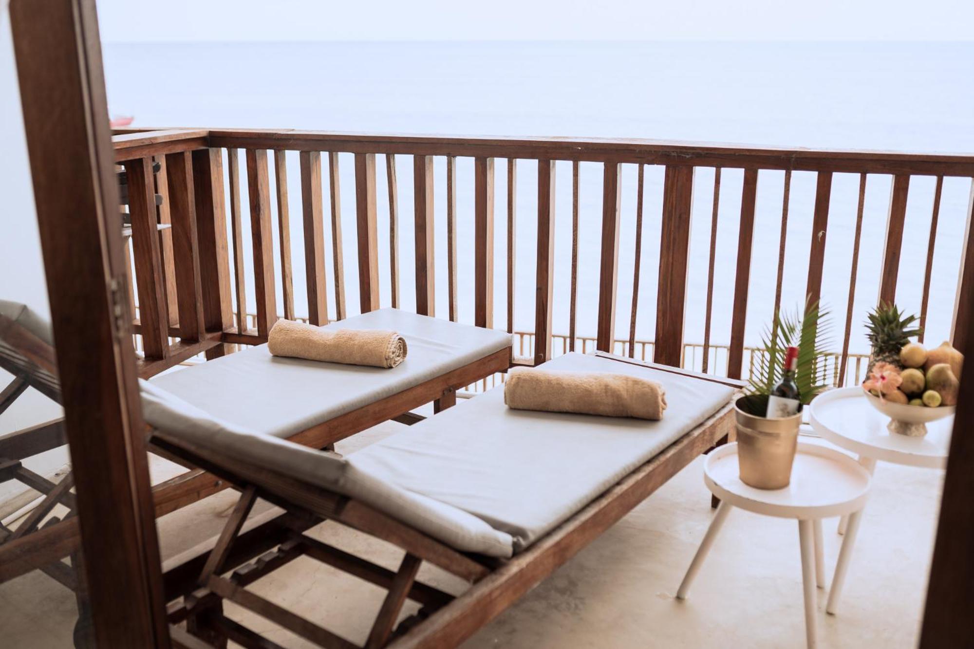 Pili Pili Sunrise Beach Hotel Jambiani  Exterior photo