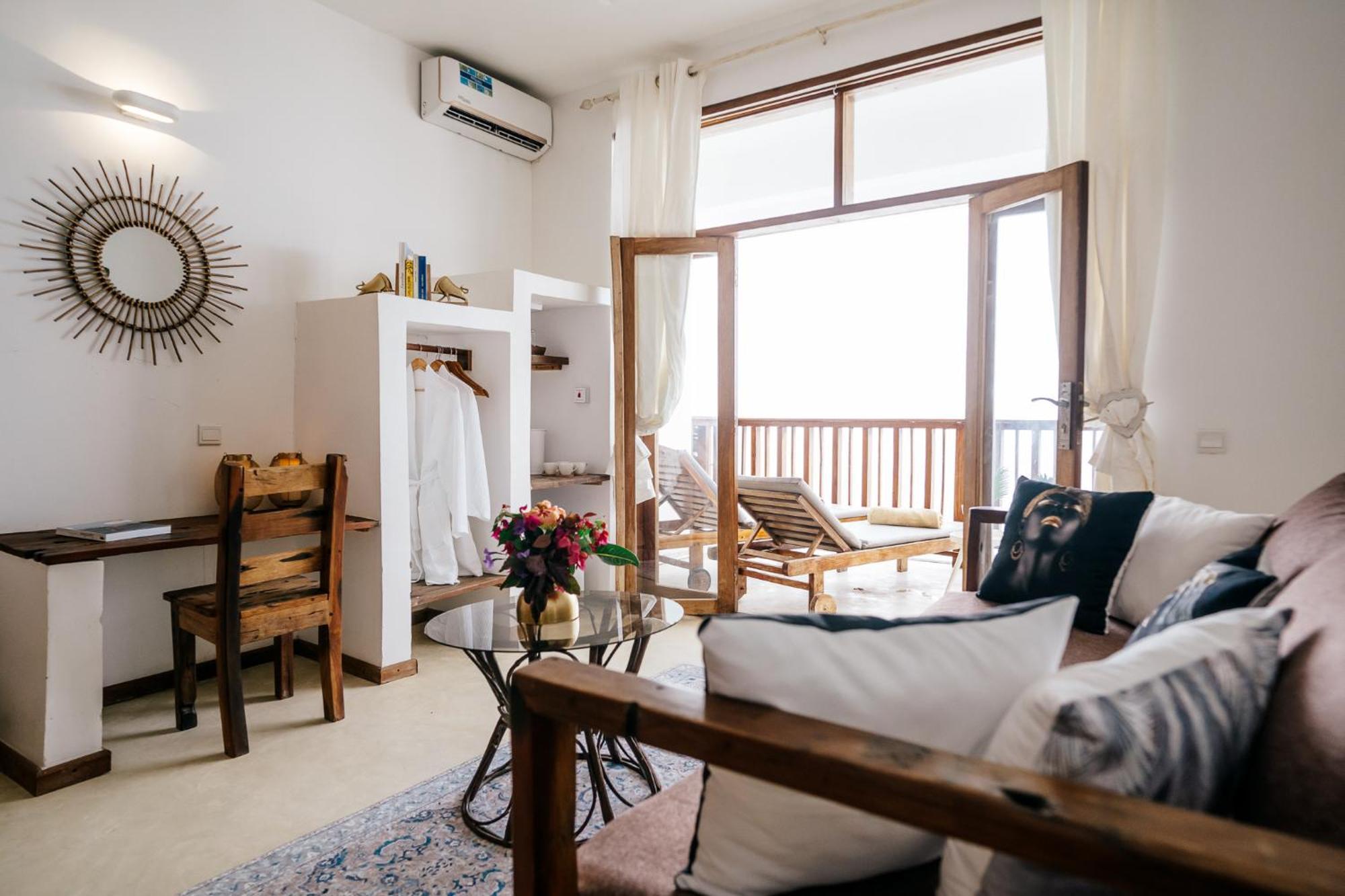 Pili Pili Sunrise Beach Hotel Jambiani  Exterior photo